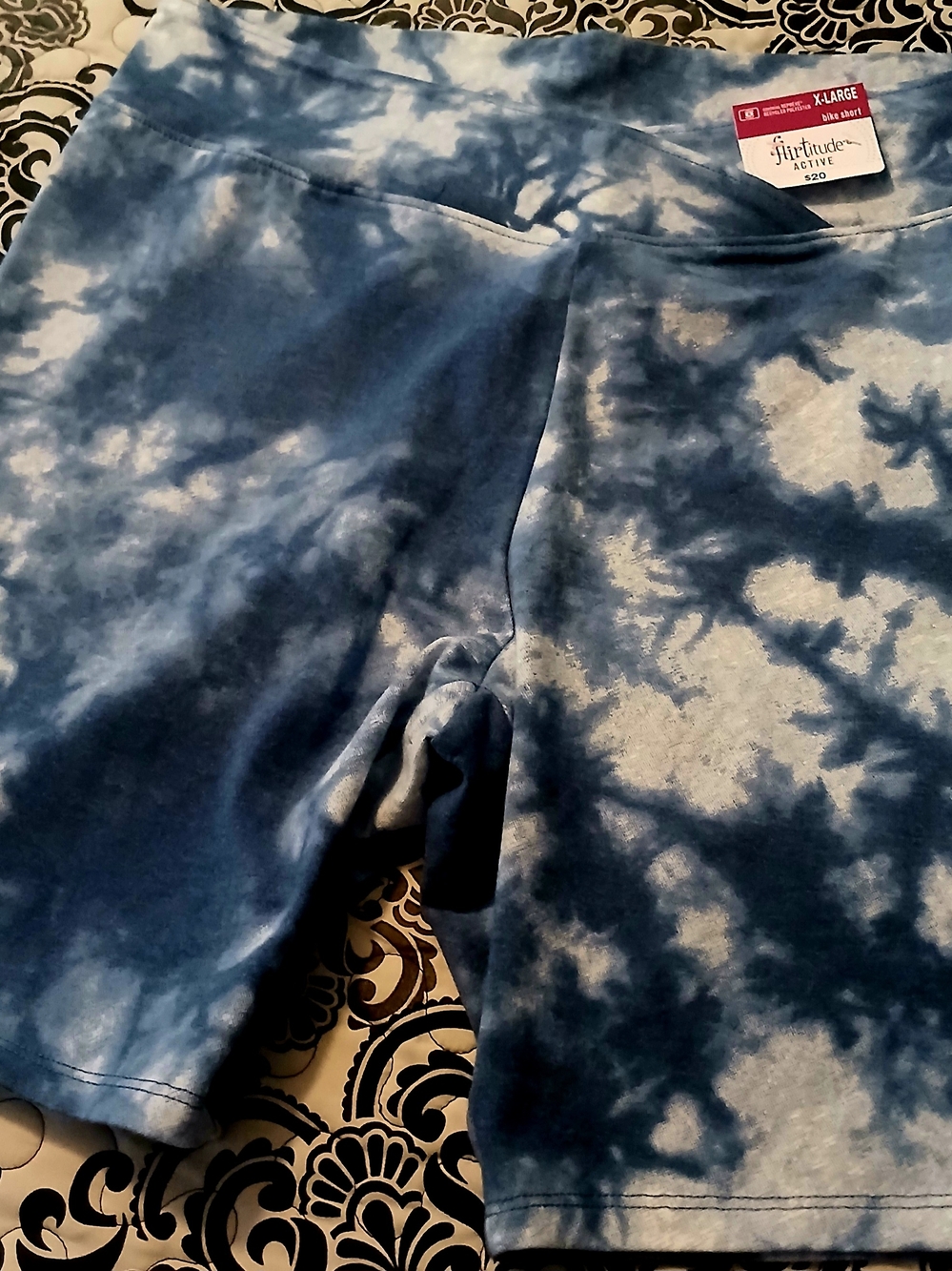 Torrid Active Blue Tie-Dye Bike Shorts